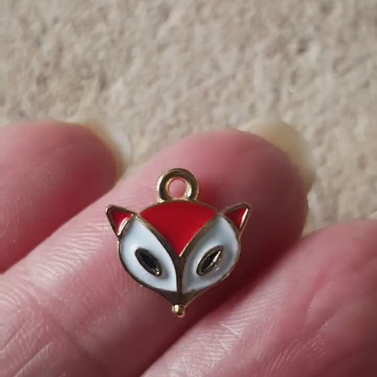 2 x Dainty Little Red Fox Enamel Charms, 13x13mm Cute Fox Head Pendants, Wiccan Pagan Earring Charms, Jewelry Making Supplies, UK Seller